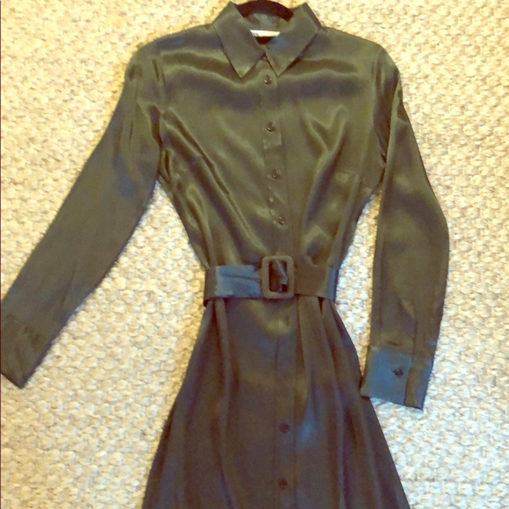 Satin slim midi shirt dress